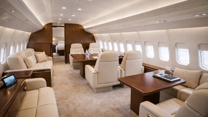 B737-500 Jet Interior